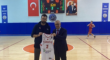 Mülkü Karadeniz'den jest!