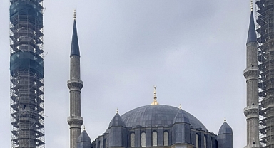 Restorasyon Çalışmaları Devam Ediyor