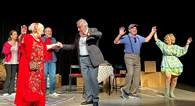 “55 Metrekare” Saray’da sahnelendi