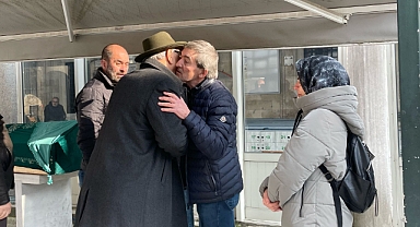 Bağımsız Belediye Başkan Adayı Emin Halebak Taziyelerini İletti