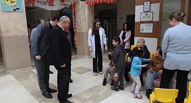 Kaymakam Salih Yüce'den Şehit Rüstem Resul Perçin Uygulama Okulu'na Ziyaret