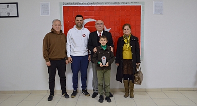 Lüleburgaz Tenis Kulübü Sporcusu Denizalp Şahin, Kış Kupası Türkiye Serisi Şampiyonu Oldu