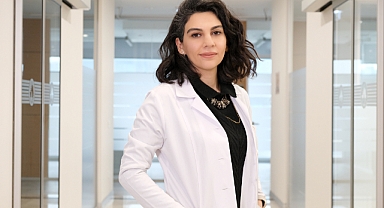 Sağlıklı bir gülüş için diş eti estetiği