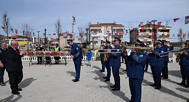SARAY İLÇESİ KENTPARK VE SOSYAL TESİS İLE KÖPRÜ VE BAĞLANTI YOLLARI TÖRENLE HİZMETE AÇILDI
