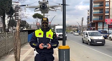 Tekirdağ'da, dron destekli trafik denetiminde 2 kaçak göçmen yakalandı
