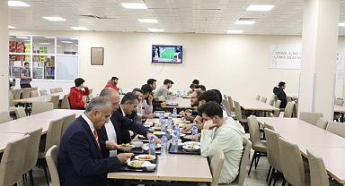 Vali Birol Ekici Gençler ile Bir Araya Geldi