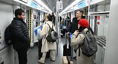 2 AYDA 4 METRO 903 BİN 761 YOLCU