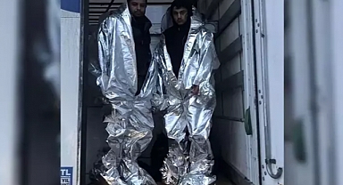 2 kaçak göçmen, TIR'da alüminyum folyo tulumla yakalandı