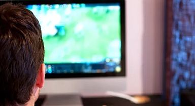 Teknoloji ve Oyun Bağımlılığı: Ebeveynler İçin Bilinçli Yaklaşımlar