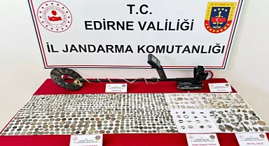 Edirne'de evde 1085 tarihi sikke ve obje ele geçirildi