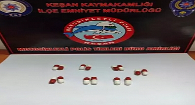 Edirne'de uyuşturucu haplarla yakalanan şüpheliye gözaltı