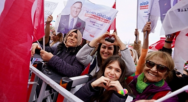 İMAMOĞLU: BU ŞEHRİN, İSRAFÇILARLA VE RANTÇILARLA KAYBEDECEK BİR SANİYESİ BİLE YOK