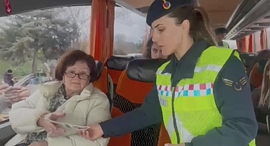 Kırklareli'de Emniyet Kemeri Kullanımına Dikkat Çekiliyor: Jandarma Trafik Ekipleri Aktif