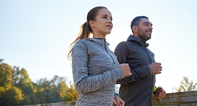 KANSER GENÇ YETİŞKİNLERDE HIZLA ARTIYOR! 