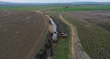 Keşan Belediyesi’nden Vektörle Mücadelede Kararlı Adımlar: Dere Islahı Çalışmaları Devam Ediyor