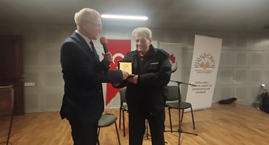 Kırklareli’de Sanat Rüzgarı: KIRKSEDER Şiir ve Müzik Etkinliği Yoğun İlgi Gördü