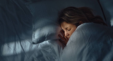 Sarhoşluk Sembolleri: Rüyalarımızın Derinliklerinde Bir Yolculuk