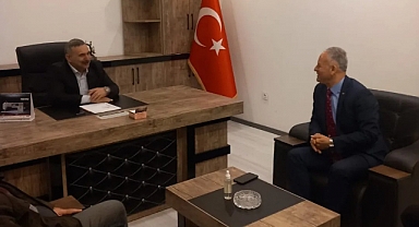 Bağımsız Belediye Başkan Adayı Serdar Türker, Boğaziçi Tekstil Fabrikasını Ziyaret Etti