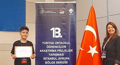 Bahçeşehir Koleji Öğrencisi Mikail Kemal Keklicek ve Öğretmeni Duygu Tezen’den TÜBİTAK’ta Büyük Başarı