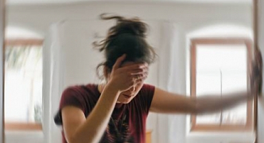 Baş Dönmesi: Hastalık mı, Belirti mi? Temel Nedenler ve Çözümler