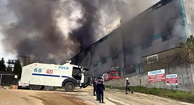Tekirdağ'da fabrika yangını: 10 işçi dumandan etkilendi 