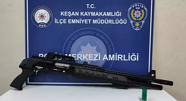 Asker eğlencesinde pompalı tüfekle havaya ateş açan kişiye gözaltı