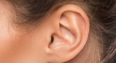 Dış Kulak İltihabı: Belirtileri, Tedavi Yöntemleri ve Önleme Stratejileri