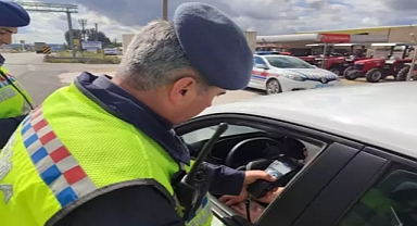 Edirne'de 4.5 ayda 119 bin 221 araç ve sürücüsü kontrol edildi