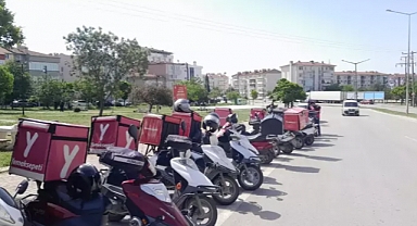 Edirne'de motokuryeler, Ata Emre'nin öldürülmesini kontak kapatarak protesto etti