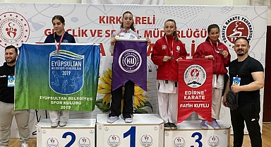 Edirne Kutlu Spor Kulübü Karate Takımı, Trakya Karate Ligi'nde Göz Kamaştırdı