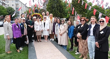 Kırklareli Belediye Başkan Yardımcısı Yamaner'den Anneler Günü Ziyareti