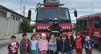 Miniklerden İtfaiye İstasyonu Ziyareti
