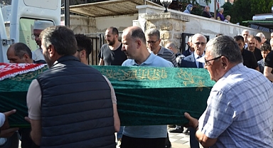 Simge Köseoğlu'nun Cenaze Töreni Kırklareli'nde Yoğun Katılımla Gerçekleştirildi