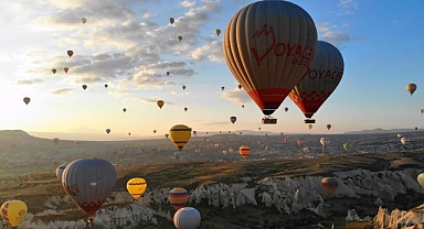 TÜRKİYE SICAK HAVA BALONCULUĞUNDA ZİRVEDE