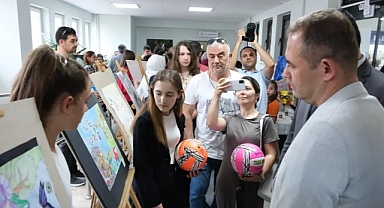 Başkan Bulut'tan Sergi Ziyareti