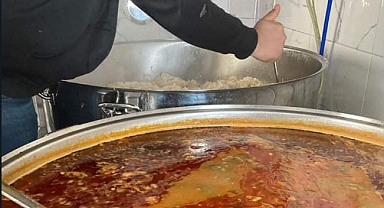 Biz Bize Yeteriz Derneği Gıda Dağıtımına Devam Ediyor