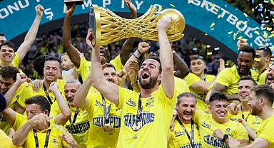 Sezonu Şampiyonlukla Tamamladı!