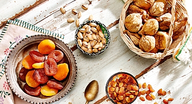 Muhteşem üçlü kuru üzüm, kuru kayısı ve kuru incirin ihracatı 1 milyar doları aştı 