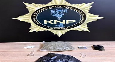 Otomobilde uyuşturucu ele geçirildi; 3 şüpheli tutuklandı