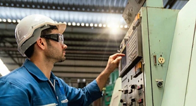 Sanayi Üretimi %0,7 Azaldı