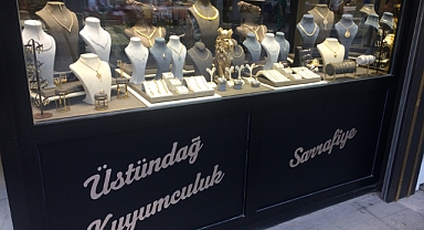 ALTIN FİYATLARI KARIŞIK SEYİR İZLİYOR