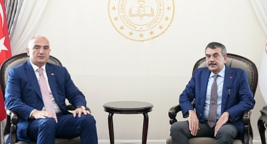BAKAN YUSUF TEKİN, KÜLTÜR VE TURİZM BAKANI ERSOY'U AĞIRLADI