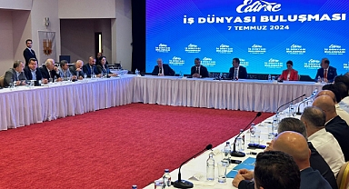 CUMHURBAŞKANI YARDIMCIMIZ SAYIN CEVDET YILMAZ VE VALİMİZ YUNUS SEZER İŞ İNSANLARI İLE BİR ARAYA GELDİ