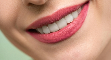 Diş Bakımı ve Sağlığı: Gülümsemenizi Korumanın İpuçları