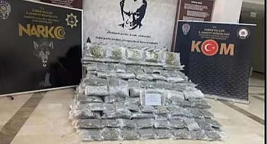 HAMZABEYLİ SINIR KAPISI'NDAN GİRİŞ YAPAN TIR'DA 266 KİLO SKUNK ELE GEÇİRİLDİ