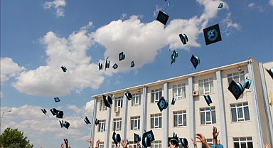 HAVSA MESLEK YÜKSEKOKULU'NDA MEZUNİYET COŞKUSU YAŞANDI