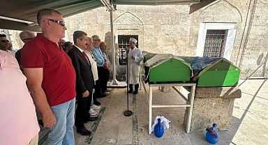 Kırklareli Valisi Birol Ekici, Merhumelerin Cenaze Töreninde Taziyeleri İletti