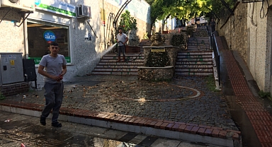 LİSE MERDİVENLERİ PIRIL PIRIL