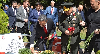 ŞEHİTLERİMİZİ UNUTMADILAR