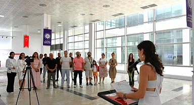 TEKİRDAĞ NKÜ'DE 15 TEMMUZ DEMOKRASİ VE MİLLİ BİRLİK GÜNÜ DOLAYISIYLA 'BİRLİKTE BARIŞ İÇİNDE YAŞAMAK' ADLI RESİM SERGİSİ AÇILDI